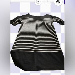 Lila size large black and white striped knot dress